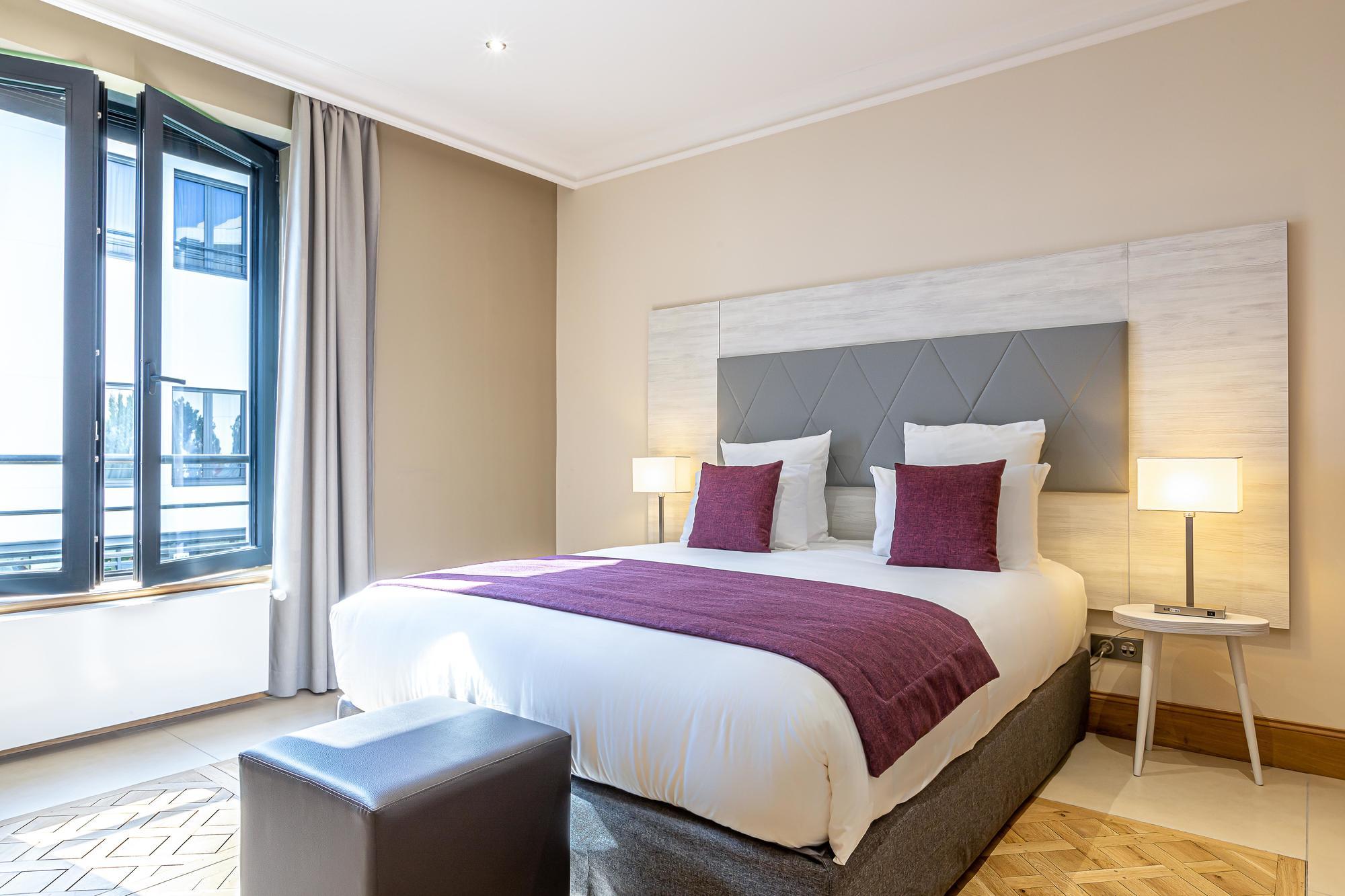 Les Jardins De St Cloud Aparthotel